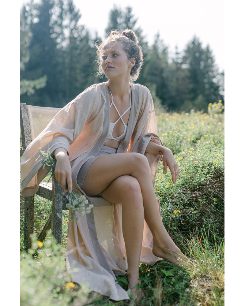 NATURE FLYAWAY KIMONO BEIGE